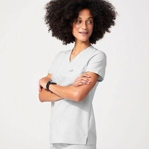 Figs Women's V-Neck Scrub Top in Light Gray